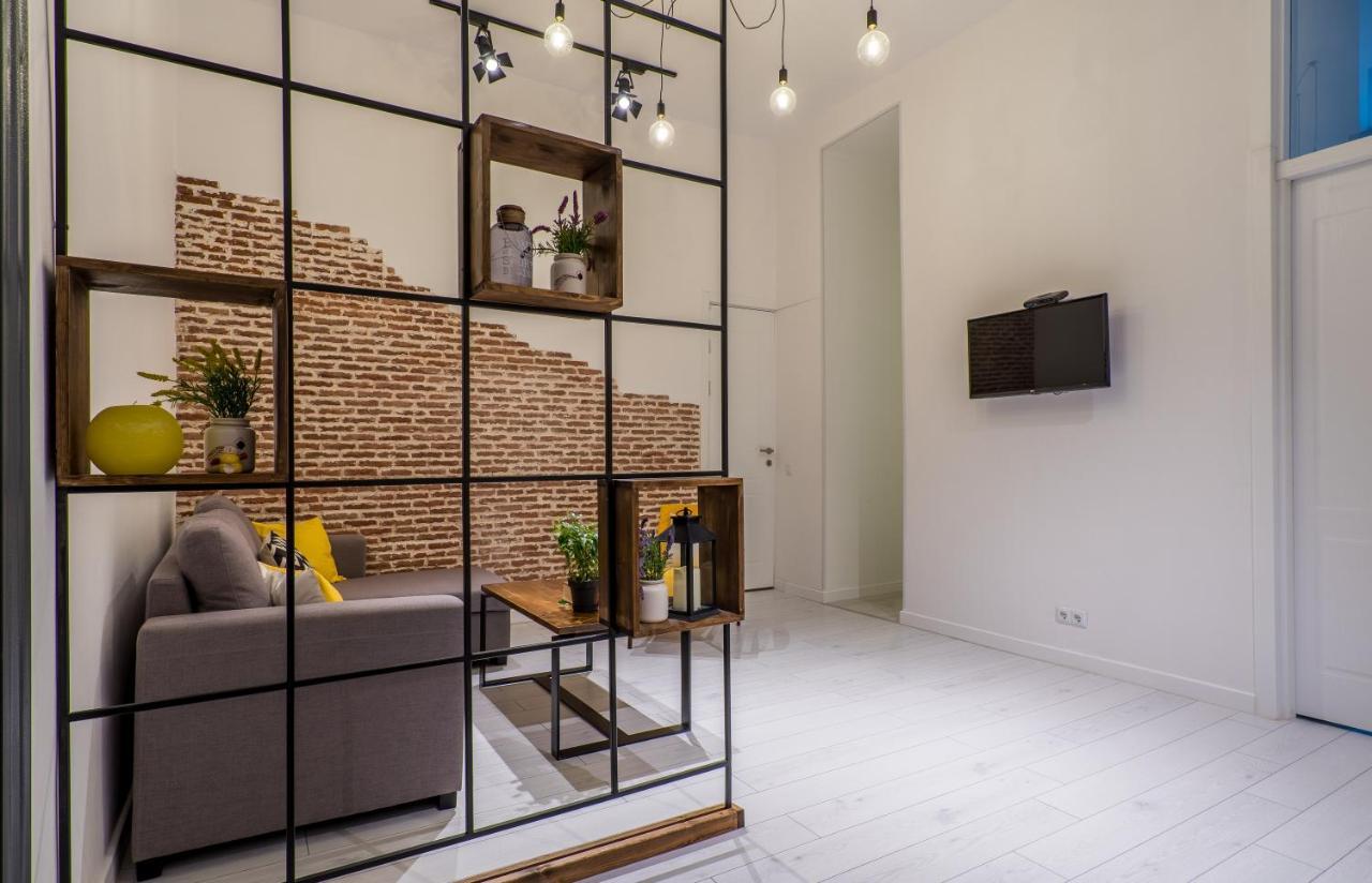 Irina'S Cozy Apartment In Old Tbilisi Bagian luar foto